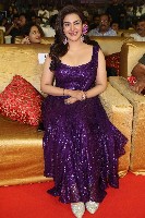 Honey Rose Glamorous Photos